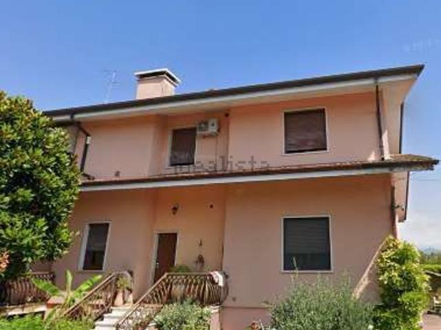 Appartamento in vendita a Zevio, Veneto