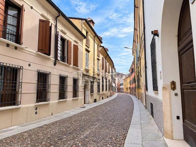Appartamento in vendita a Fiera-Catena, San Giorgio Di Mantova