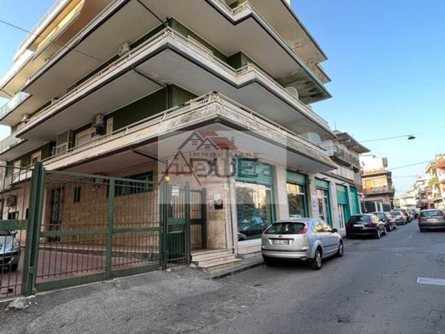 Appartamento in vendita a Paternò, Sicilia