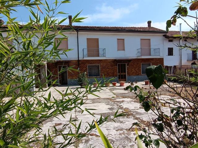 Appartamento in vendita a Isola d'Asti, Asti