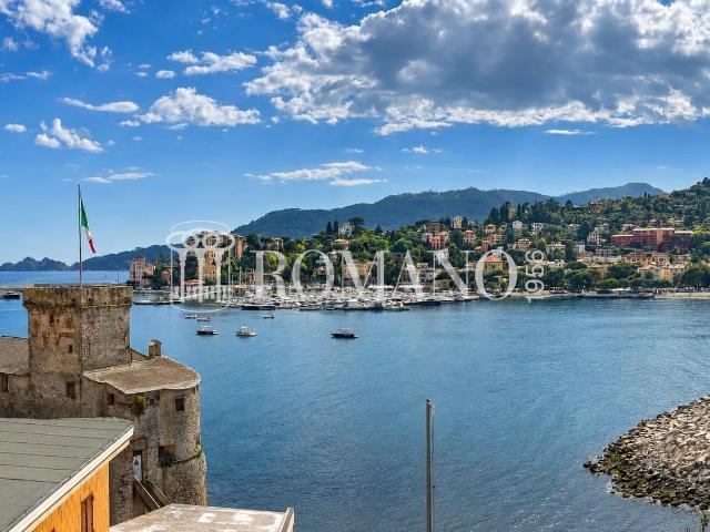 Attico in vendita a San Michele di Pagana, Rapallo