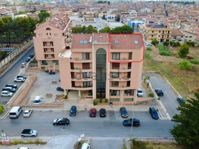 Attico in vendita a Partinico, Sicilia