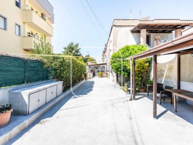 Appartamento in vendita a Giardini di Corcolle, Roma Capitale
