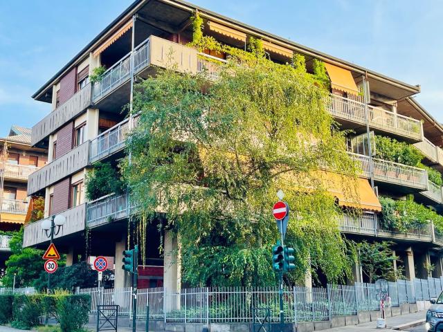 Appartamento in vendita a Circoscrizione 8, Piemonte