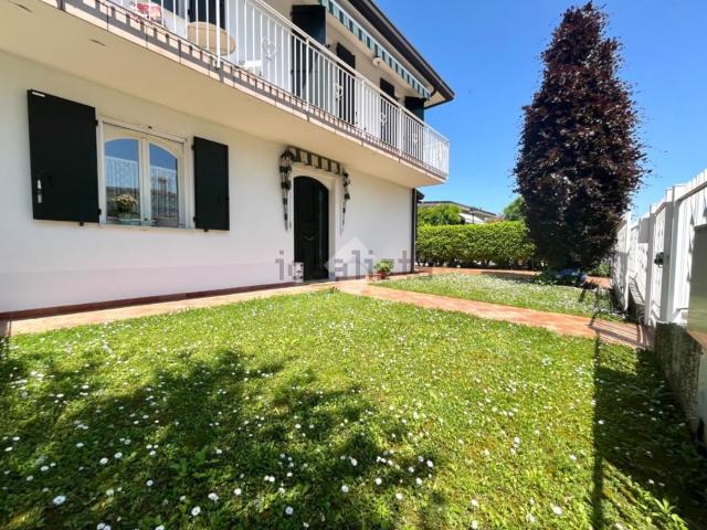 Appartamento in vendita a Roncaglia, Ponte San Nicolò