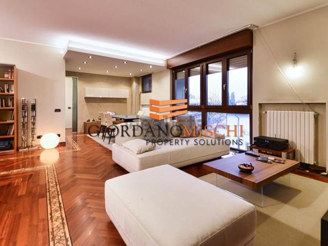 Appartamento in vendita a Vedano Al Lambro, Lombardia