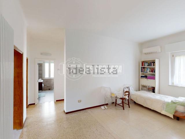 Appartamento in vendita a Marche, Ancona