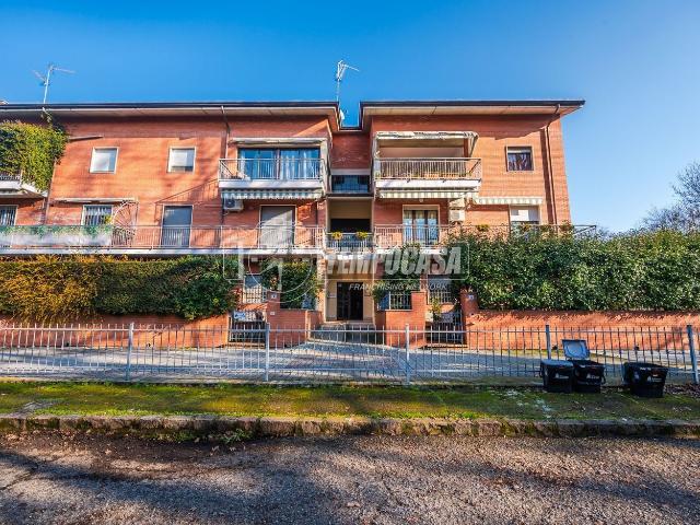 Appartamento in vendita a Modena, Reggio Emilia