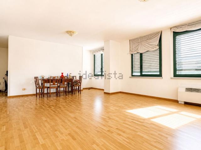 Appartamento in vendita a Re, Reggio Emilia