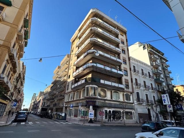 Appartamento in vendita a Taranto