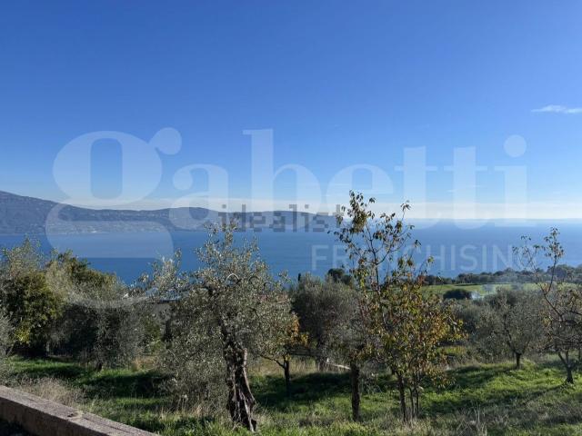 Appartamento in vendita a Comunità Montana Parco Alto Garda bresciano, Toscolano Maderno