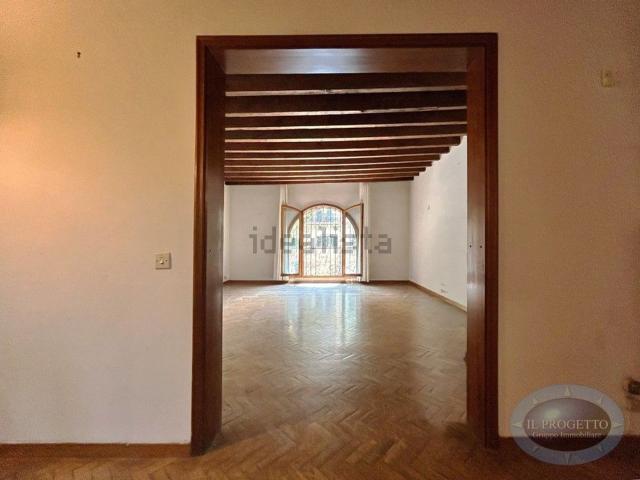 Appartamento in vendita a Quartiere 2, Firenze