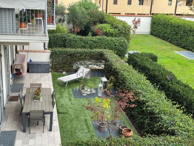 Appartamento in vendita a Regina Pacis, Monza