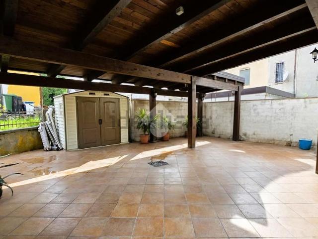 Appartamento in vendita a Motteggiana, Lombardia