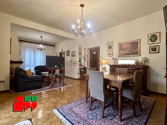 Appartamento in vendita a Marche, Macerata