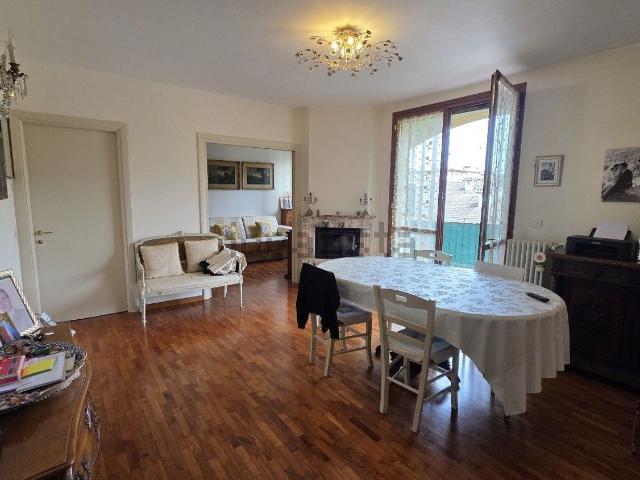 Appartamento in vendita a Val d’Enza, Re