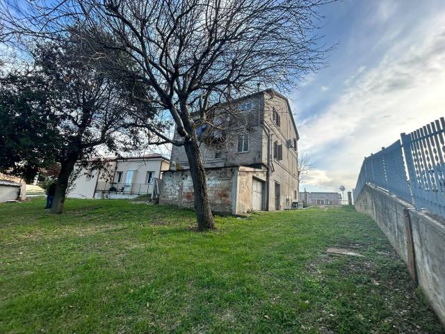 Appartamento in vendita a Marche, Ancona