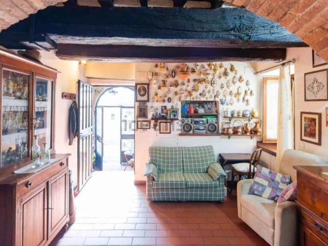 Appartamento in vendita a Cortona, Toscana