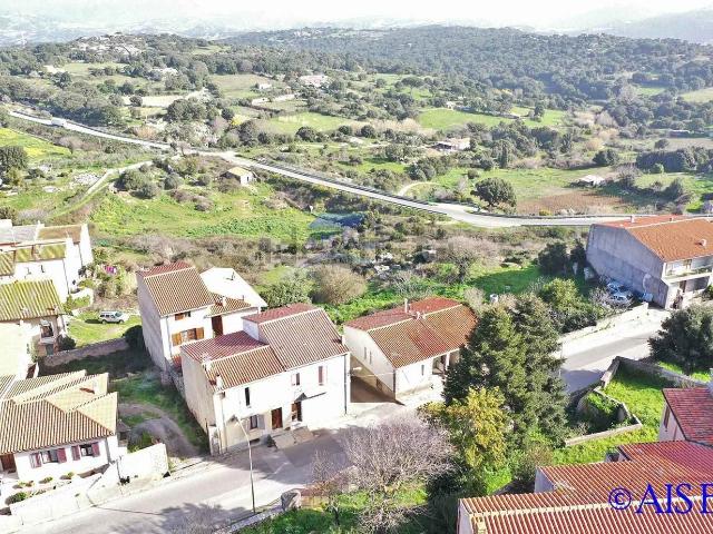 Appartamento in vendita a Luras, Sardigna/Sardegna
