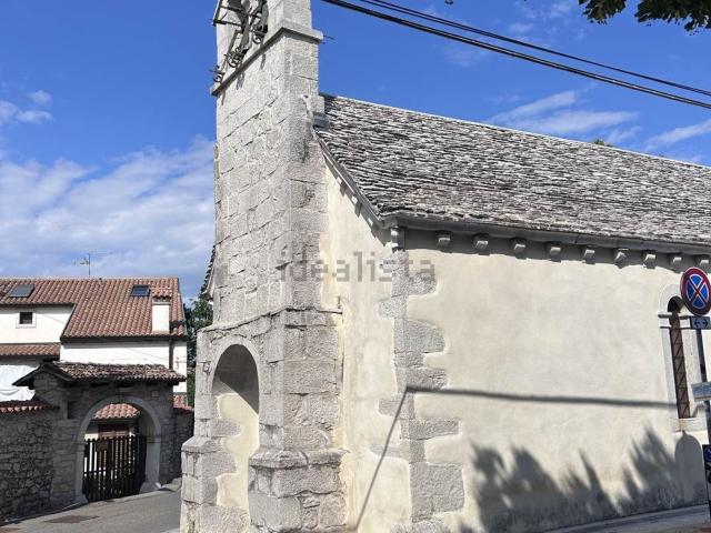 Appartamento in vendita a Santa Croce / Križ, Trieste