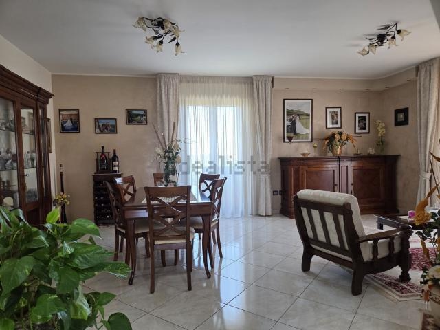 Appartamento in vendita a Tollo, Abruzzo