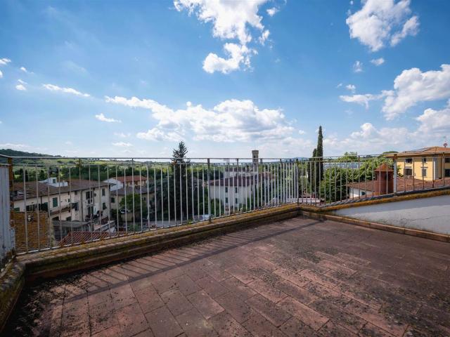 Appartamento in vendita a San Casciano in Val di Pesa, Toscana