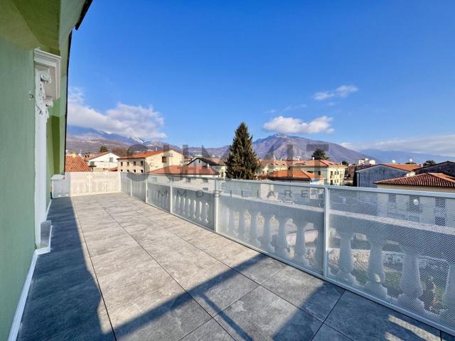 Attico in vendita a Schio, Veneto