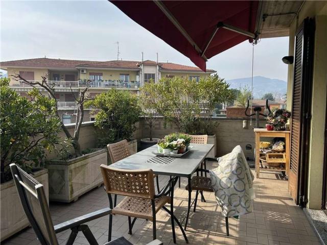 Appartamento in vendita a Villongo, Lombardia
