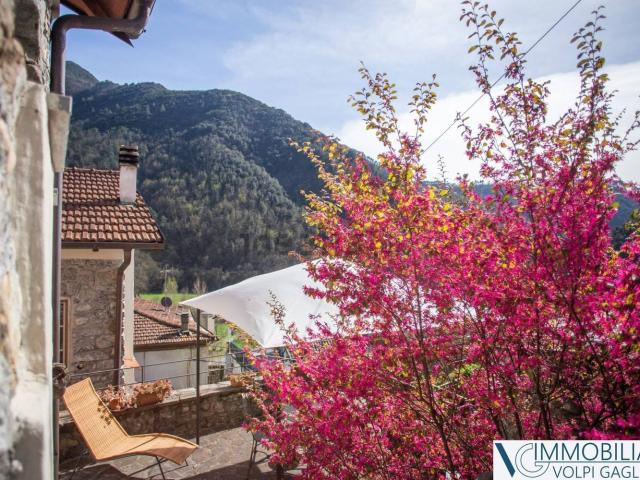 Appartamento in vendita a Rocchetta Di Vara, Liguria