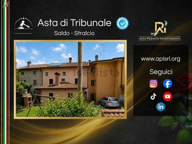 Appartamento in vendita a Faedis, Faedis / Fojda