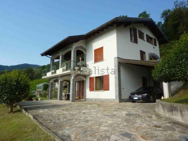 Appartamento in vendita a Comunità Montana Valli del Verbano, Brissago Valtravaglia