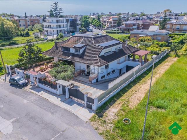 Appartamento in vendita a Persicara, Latina