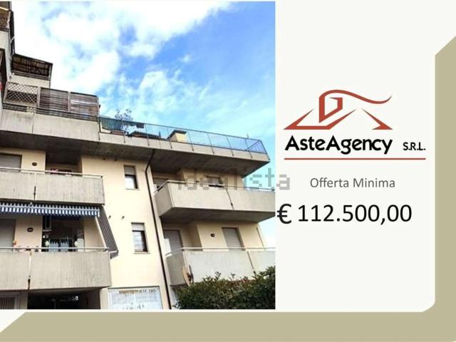 Appartamento in vendita a Maddalene, Vicenza