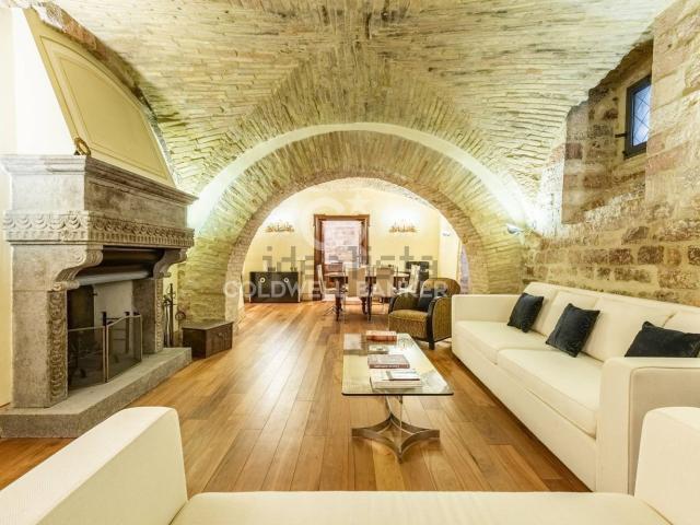 Appartamento in vendita a Assisi, Umbria