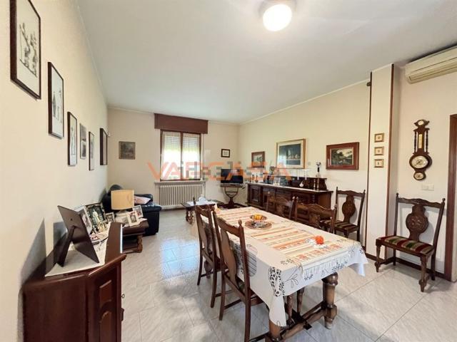 Appartamento in vendita a Lurano, Bergamo