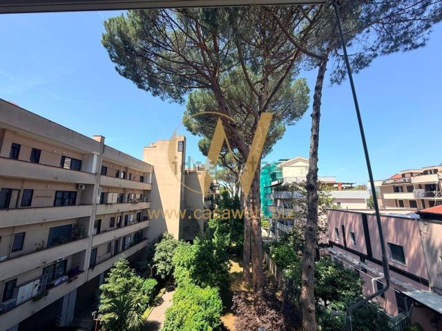 Appartamento in vendita a Caserta, Campania