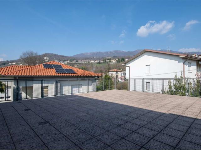 Appartamento in vendita a Voltorre, Gavirate