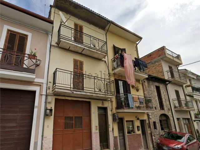 Appartamento in vendita a Celano, Abruzzo