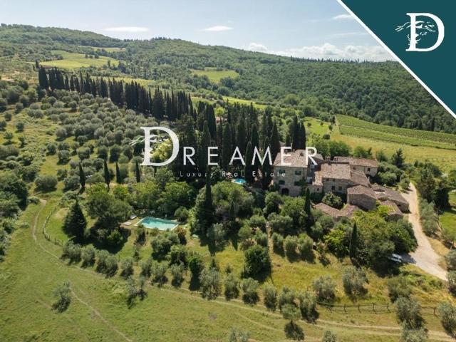 Appartamento in vendita a Castellina In Chianti, Toscana
