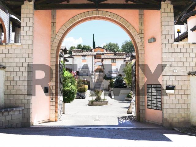 Appartamento in vendita a Macchiole, L'Aquila
