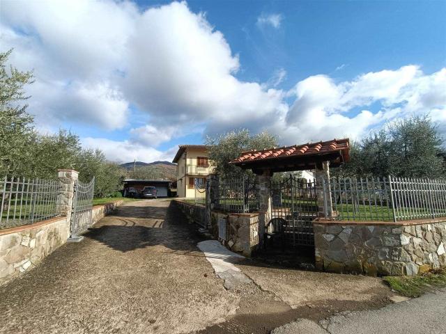 Appartamento in vendita a Castelfranco Piandiscò, Toscana