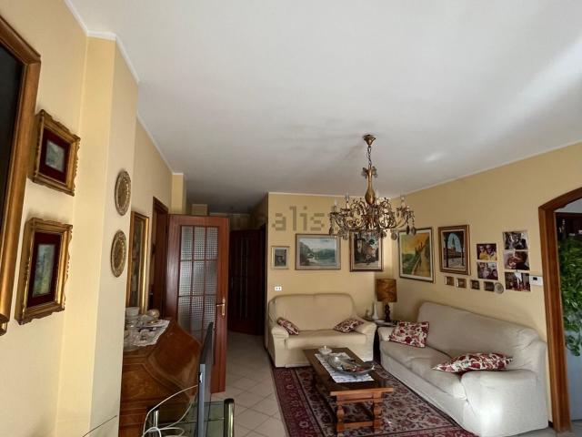Appartamento in vendita a Castell'Arquato