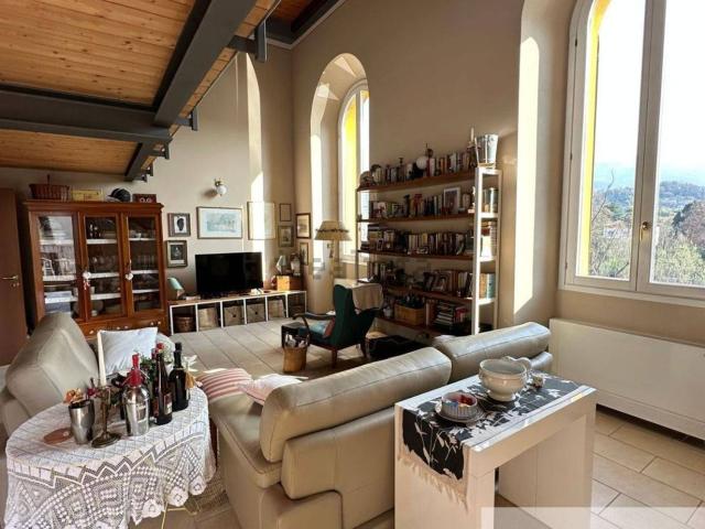 Appartamento in vendita a Beverate, Brivio