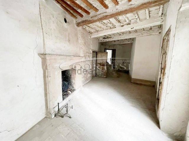 Appartamento in vendita a Umbertide, Umbria