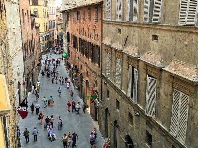 Appartamento in vendita a Contrada della Civetta, Siena