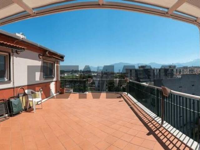 Appartamento in vendita a Carminiello, Torre Annunziata