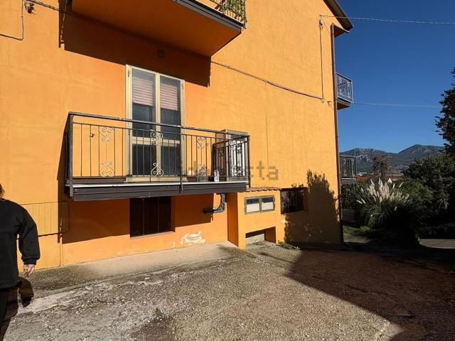 Appartamento in vendita a Montoro, Campania