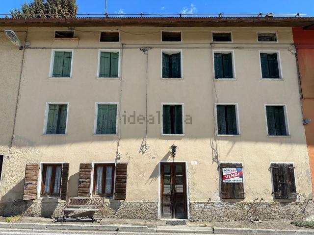 Appartamento in vendita a Gallio, Veneto