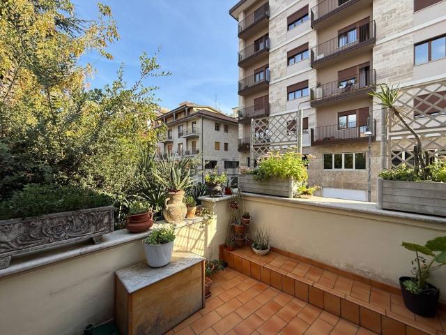 Appartamento in vendita a Sant'Emidio, Ascoli Piceno