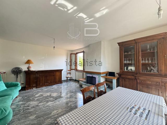 Appartamento in vendita a Uzzano E Castello, Torricchio